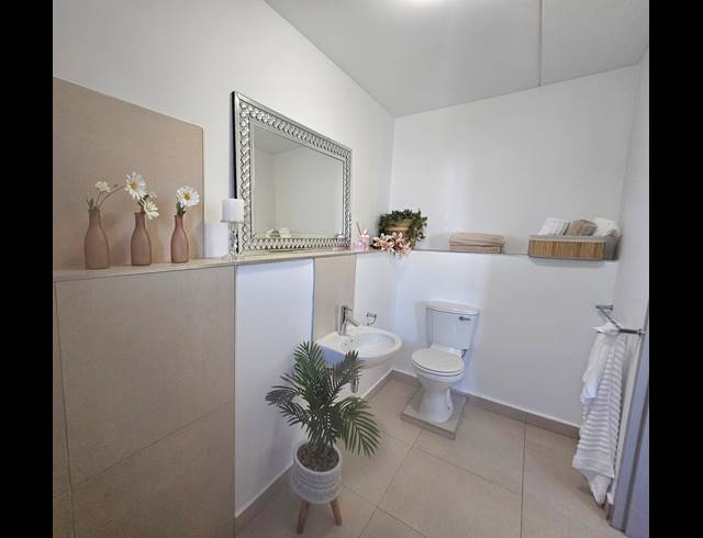 1 BEDROOM APARTMENT FOR SALE IN PINELANDS